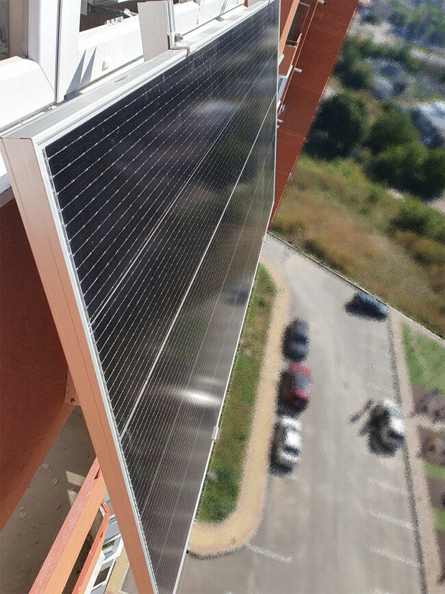 Solar-Panel-balcony встановлення сонячної панелі на балконі
